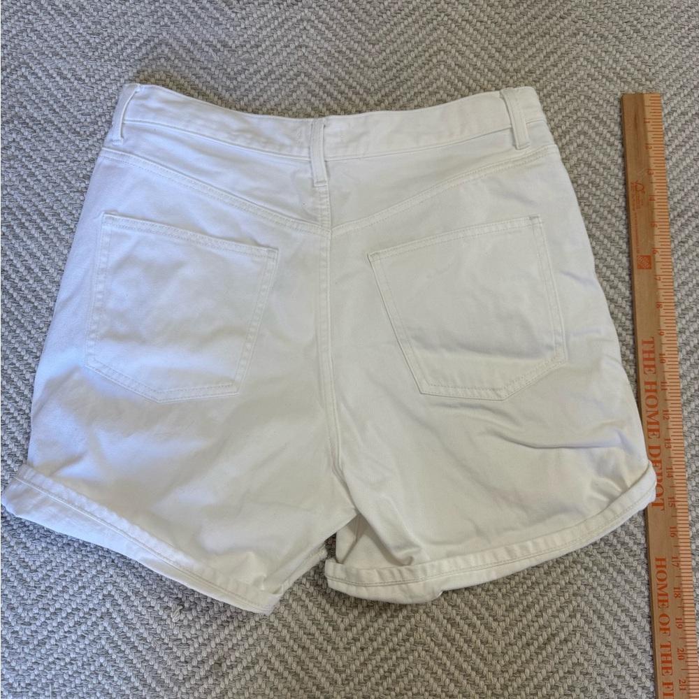 Uniqlo Women's High Waist White Shorts - Picture 9 of 9